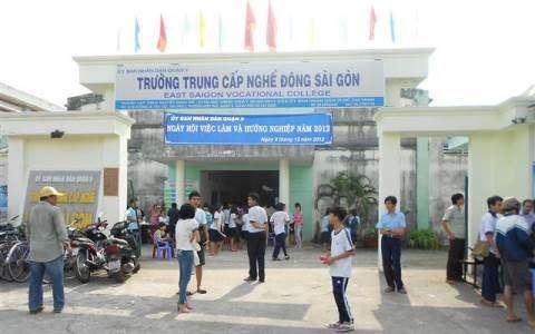 Dong Saigon College