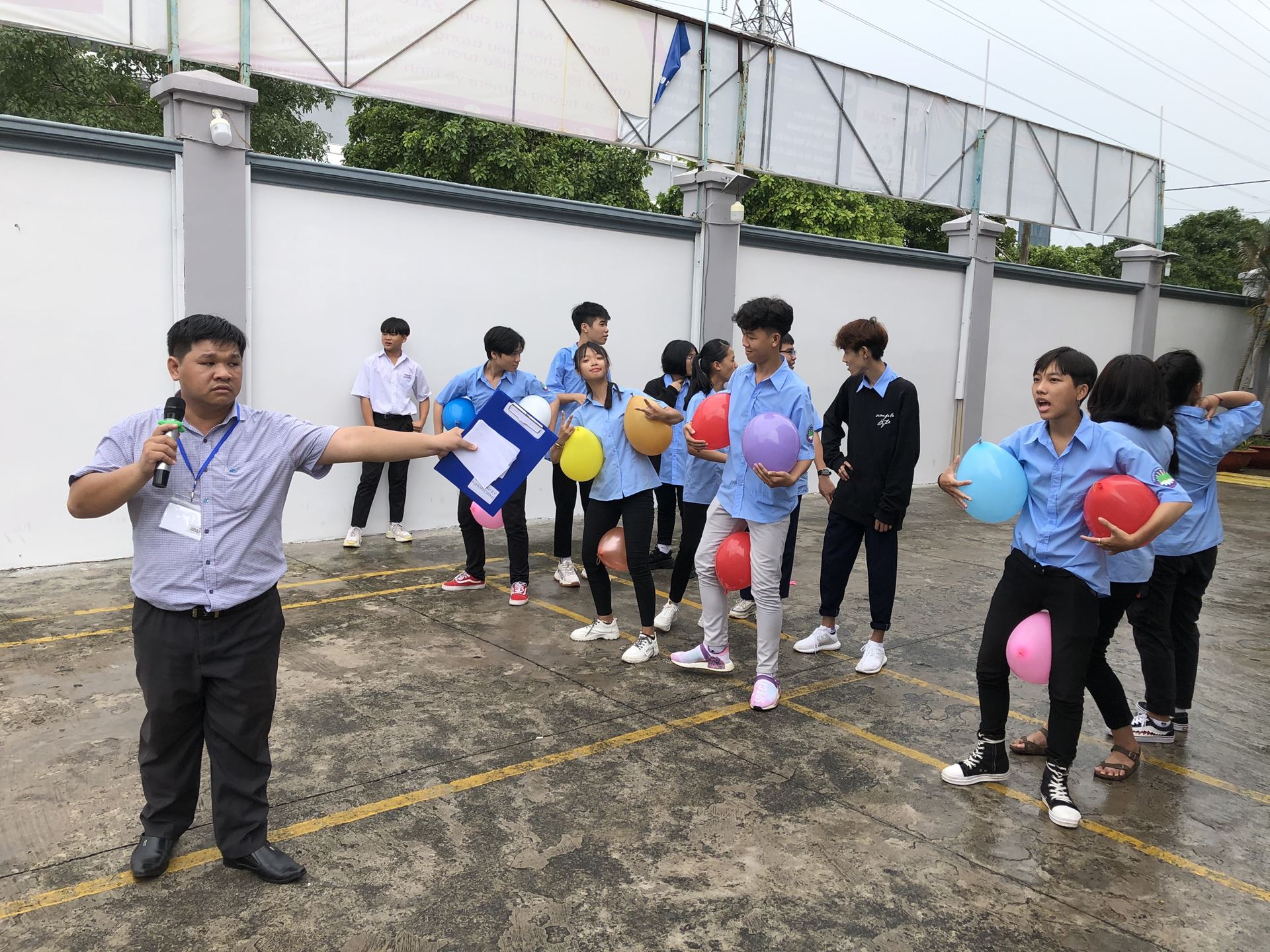 Dong Saigon College